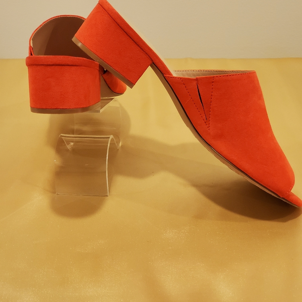 Shoes - Picture 3 of 5